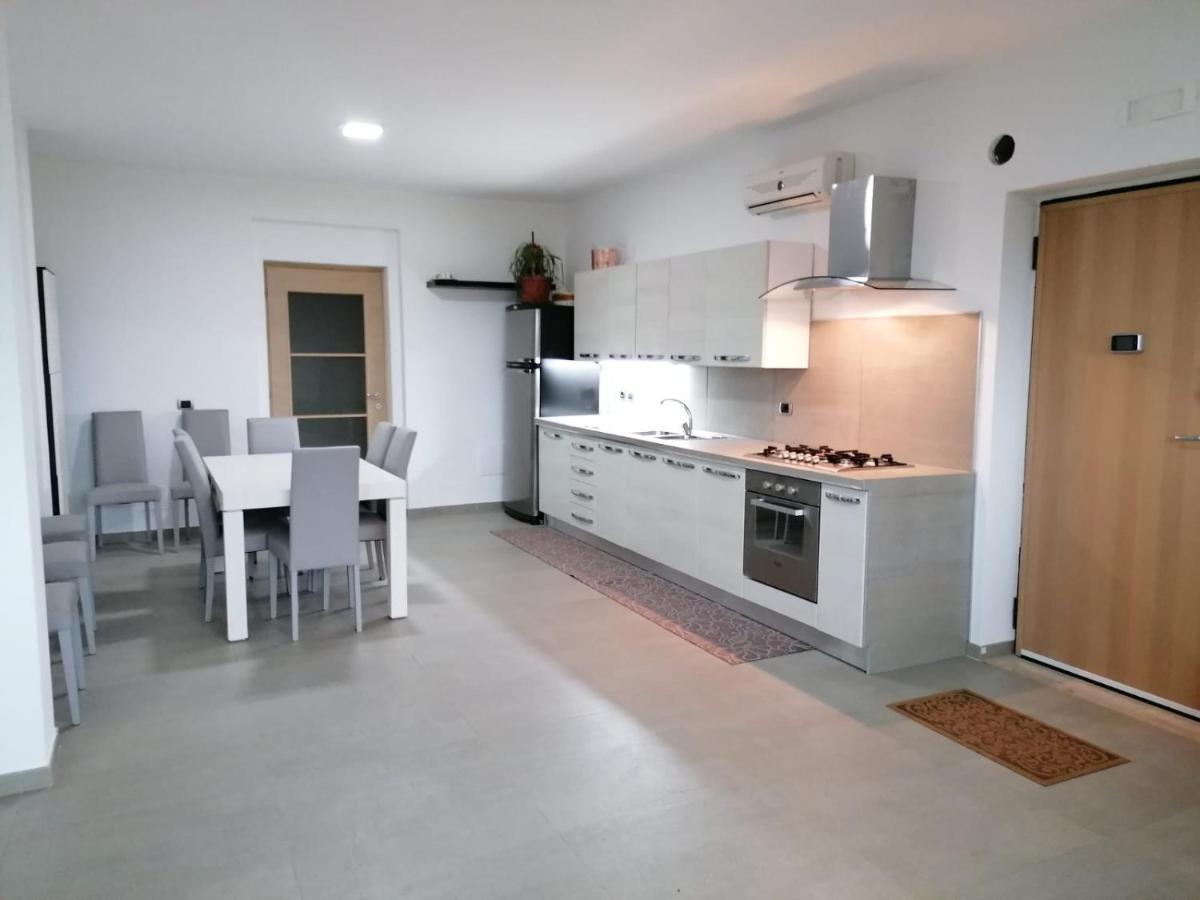 Villa Santoro Ai Tre Ulivi Con Piscina Privata Caiazzo Exteriér fotografie