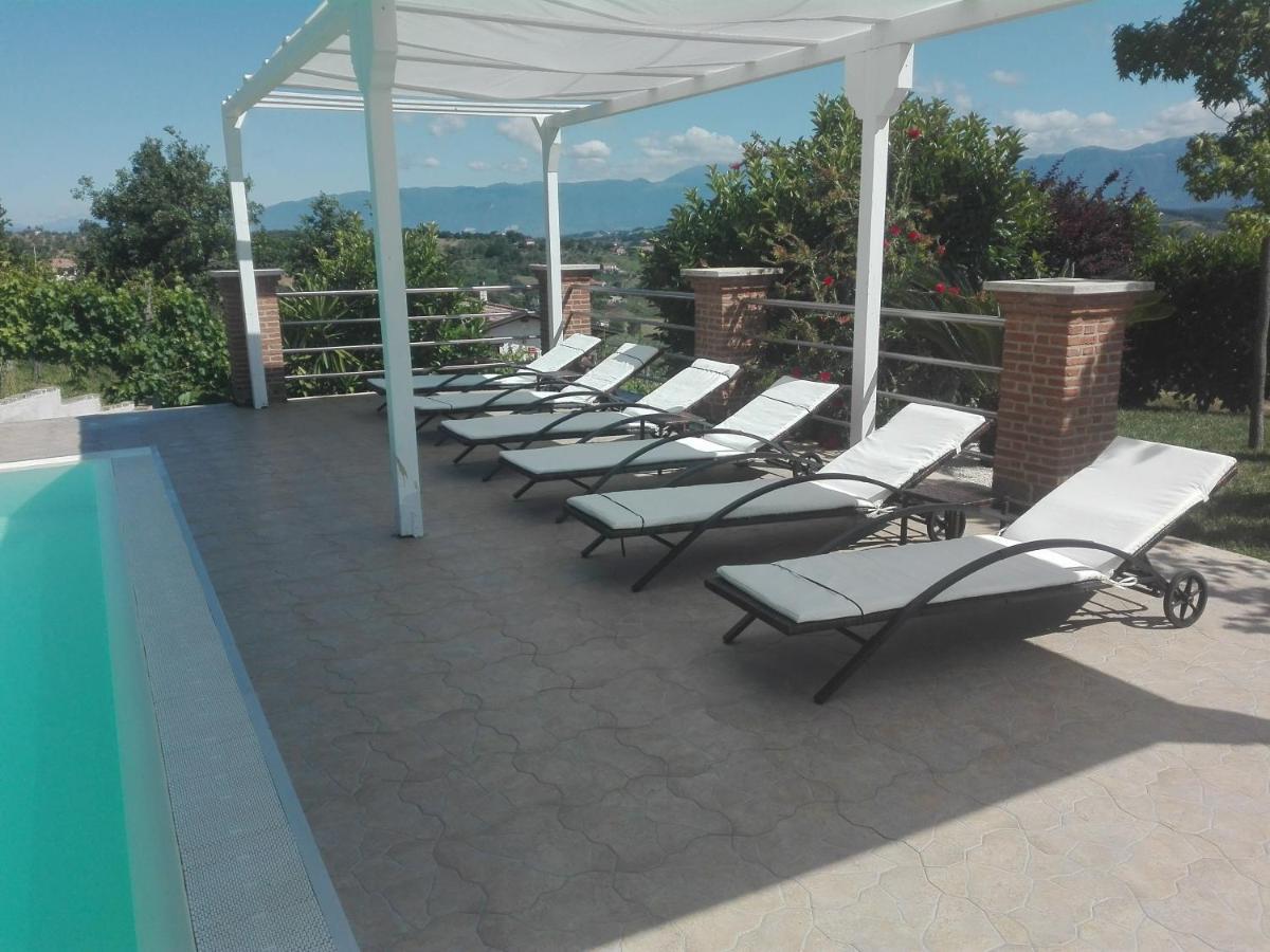 Villa Santoro Ai Tre Ulivi Con Piscina Privata Caiazzo Exteriér fotografie