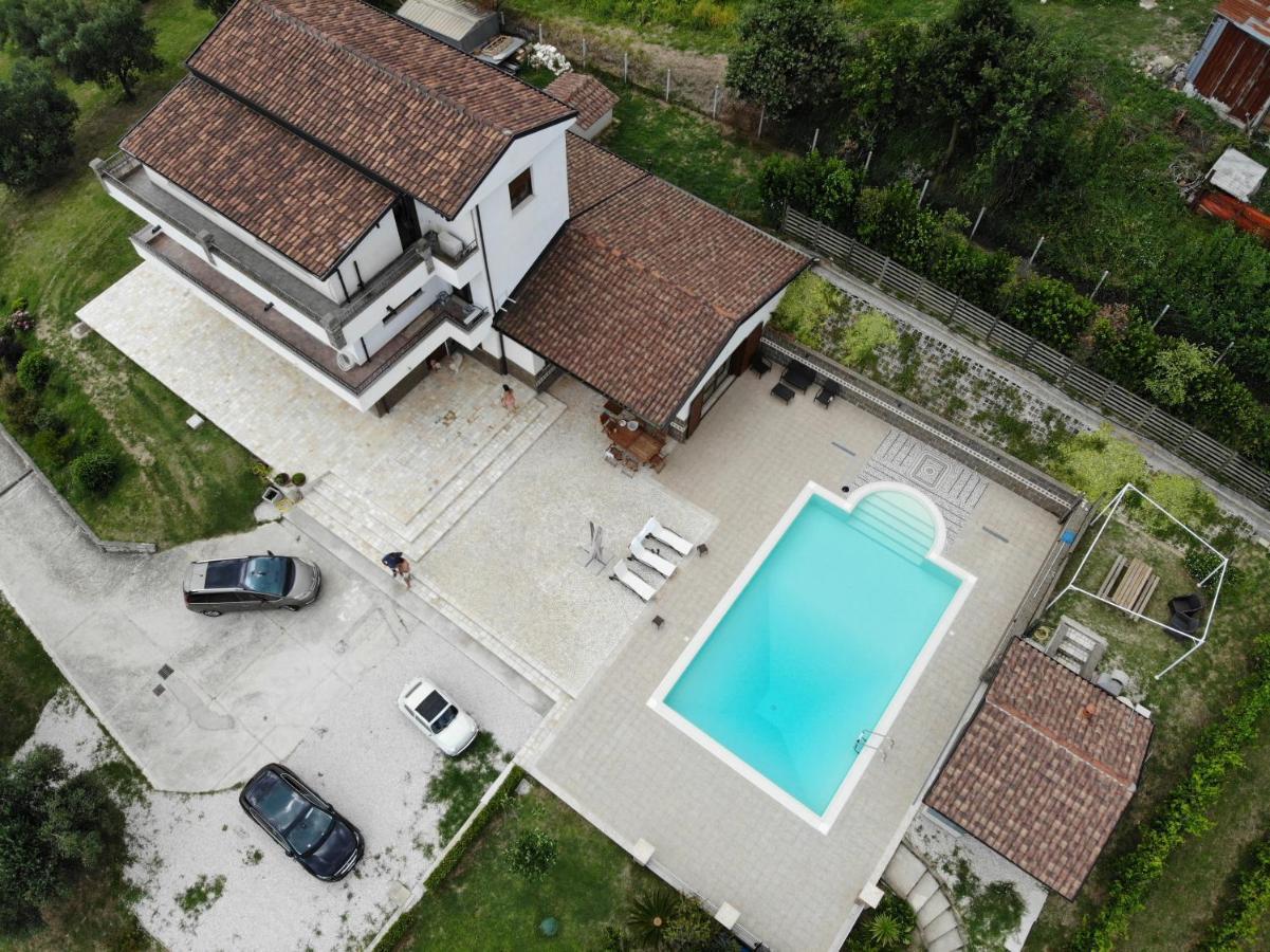 Villa Santoro Ai Tre Ulivi Con Piscina Privata Caiazzo Exteriér fotografie