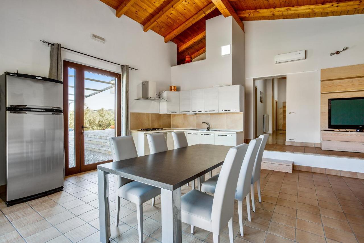 Villa Santoro Ai Tre Ulivi Con Piscina Privata Caiazzo Exteriér fotografie