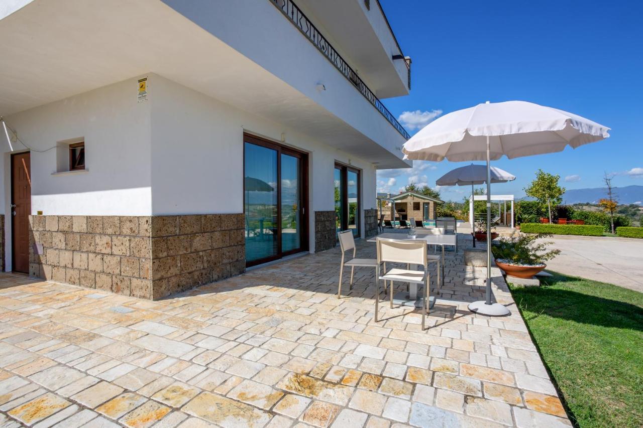 Villa Santoro Ai Tre Ulivi Con Piscina Privata Caiazzo Exteriér fotografie